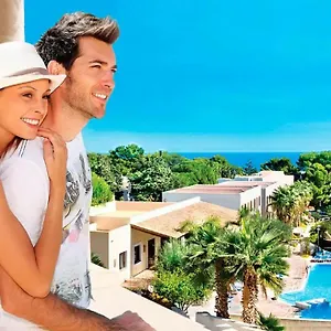 4* Апарт-отель Villaggio Cala Mancina